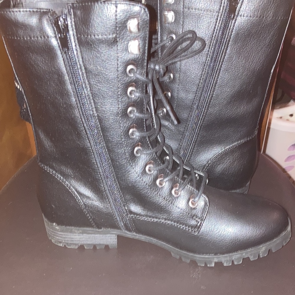 NIB TRASH COMBAT BOOTS IN ALL BLACK AND IN SIZE 7.5 - Picture 6 of 9